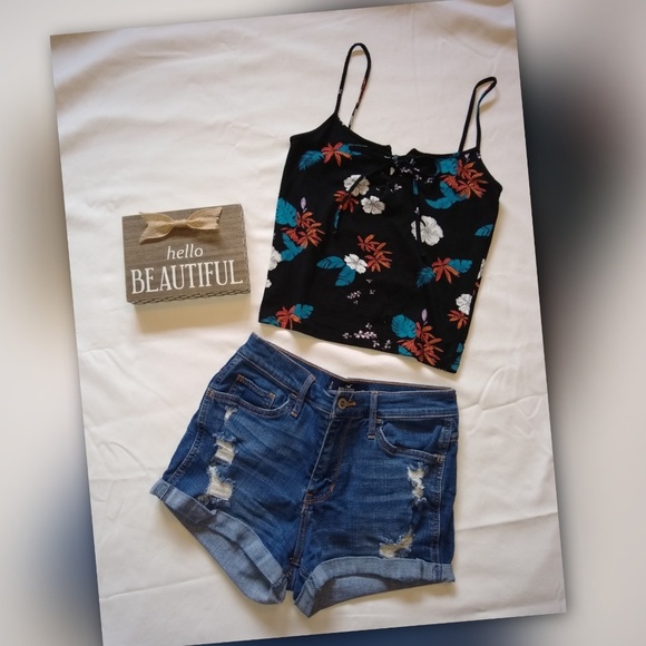 🔴SOLD🔴 NWOT Empyre Crop Tank Top 🌹 - Picture 2 of 4